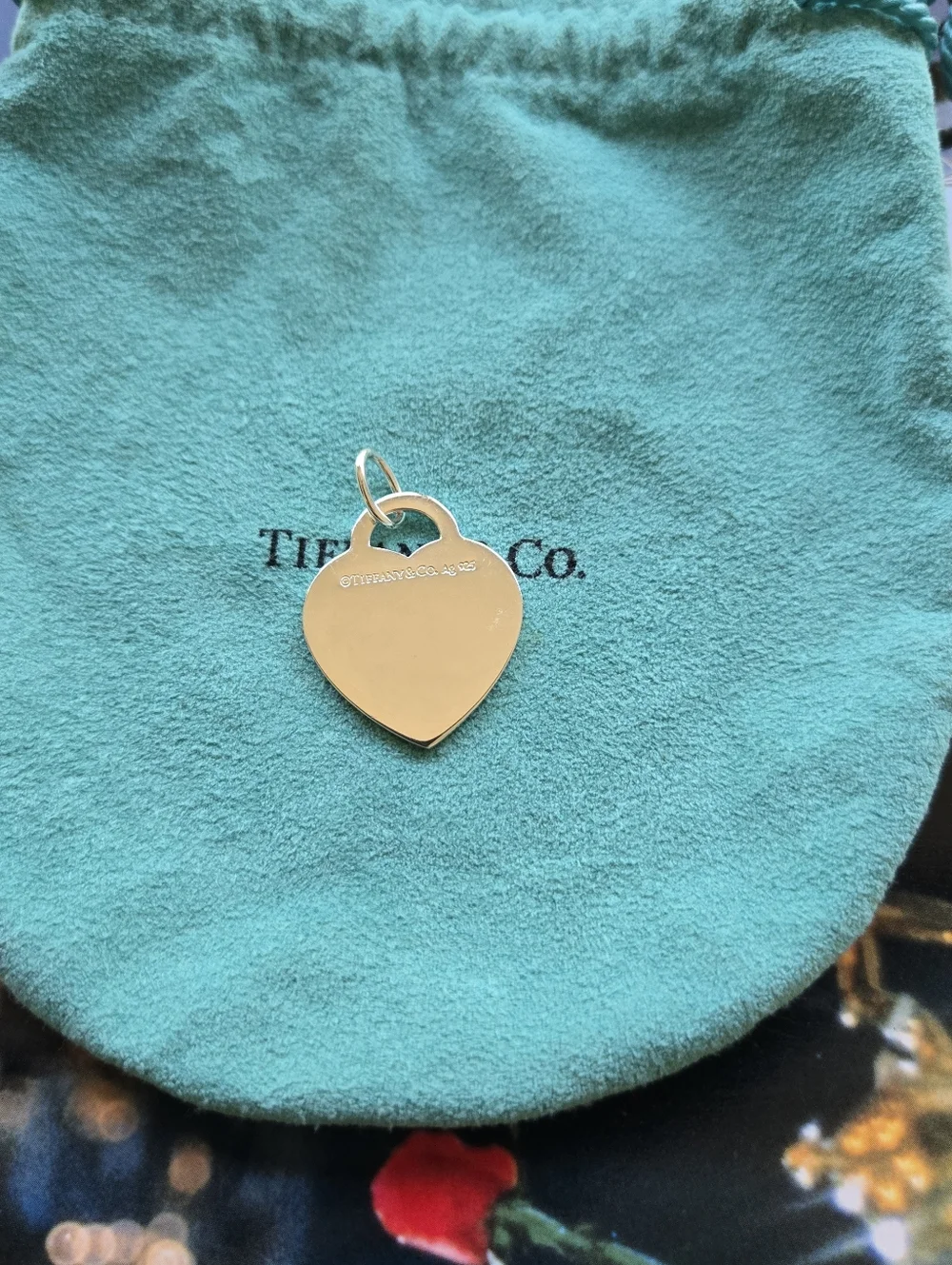 Tiffany & Co I love you Heart Tag - Picture 4 of 5